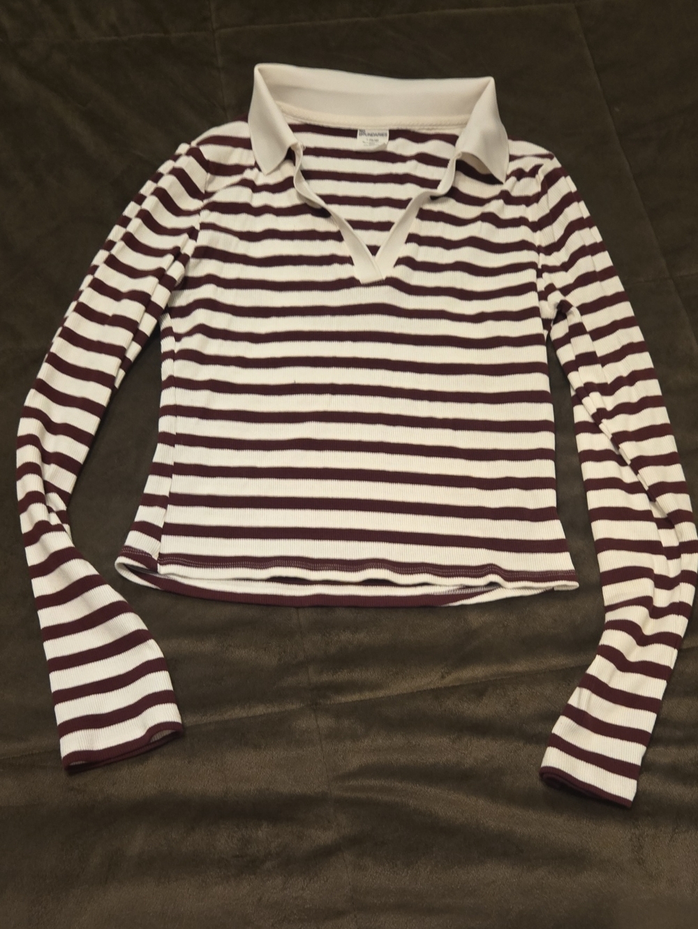 Juniors Large Brown Striped Long Sleeve-v neck Shirt